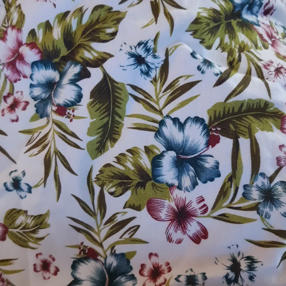unbranded mens floral
